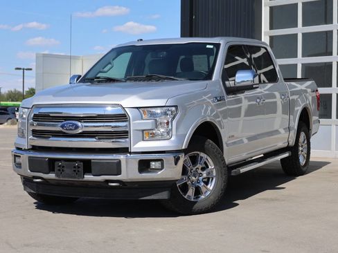 Used 2017 Ford F150 Lariat AWD/4WD image 3