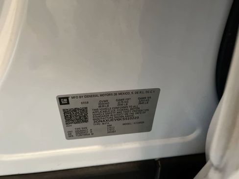 Used 2019 Chevrolet Equinox LT image 27