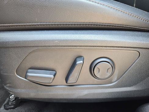 Used 2025 Kia Sportage EX w/ Premium Package AWD/4WD image 15