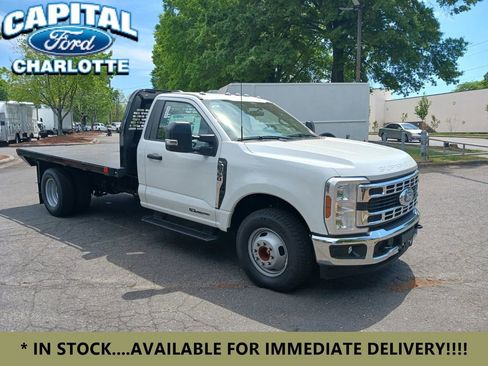 New 2024 Ford F350 XL w/ XL Chrome Package image 7