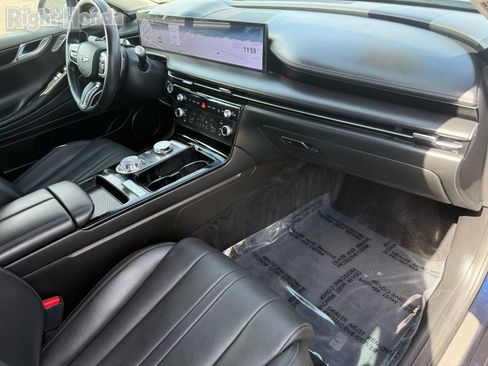 Used 2025 Genesis G80 2.5T image 26