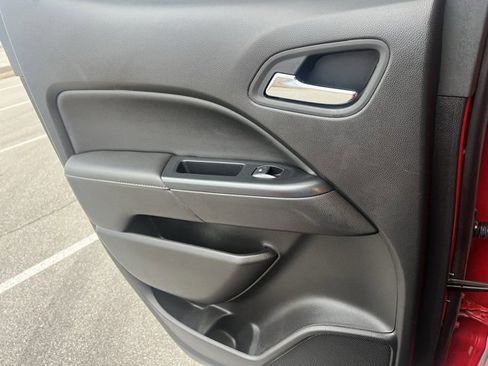 Used 2018 GMC Canyon SLT w/ Trailering Package image 28