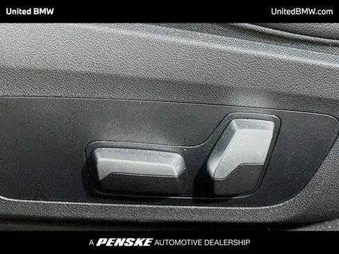 Used 2023 BMW M440i Coupe w/ Premium Package image 4