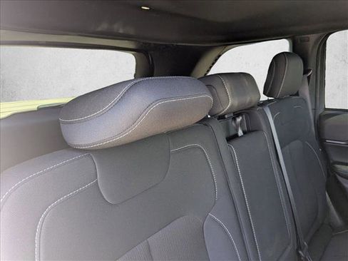 Used 2025 Jeep Grand Cherokee Laredo w/ MOPAR Finishing Package image 18