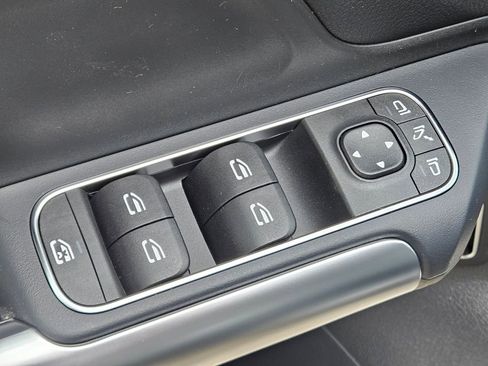 New 2026 Mercedes-Benz GLA 250 4MATIC image 17