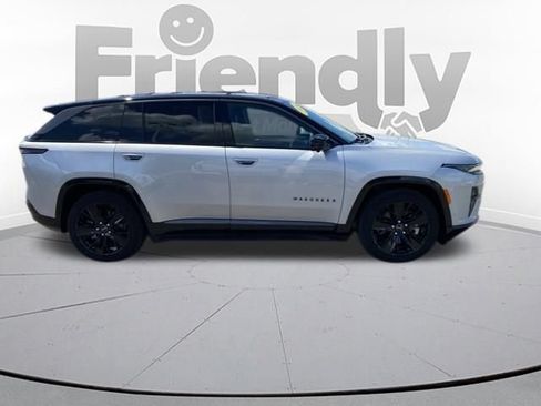 Used 2024 Jeep Wagoneer Launch Edition AWD/4WD image 6