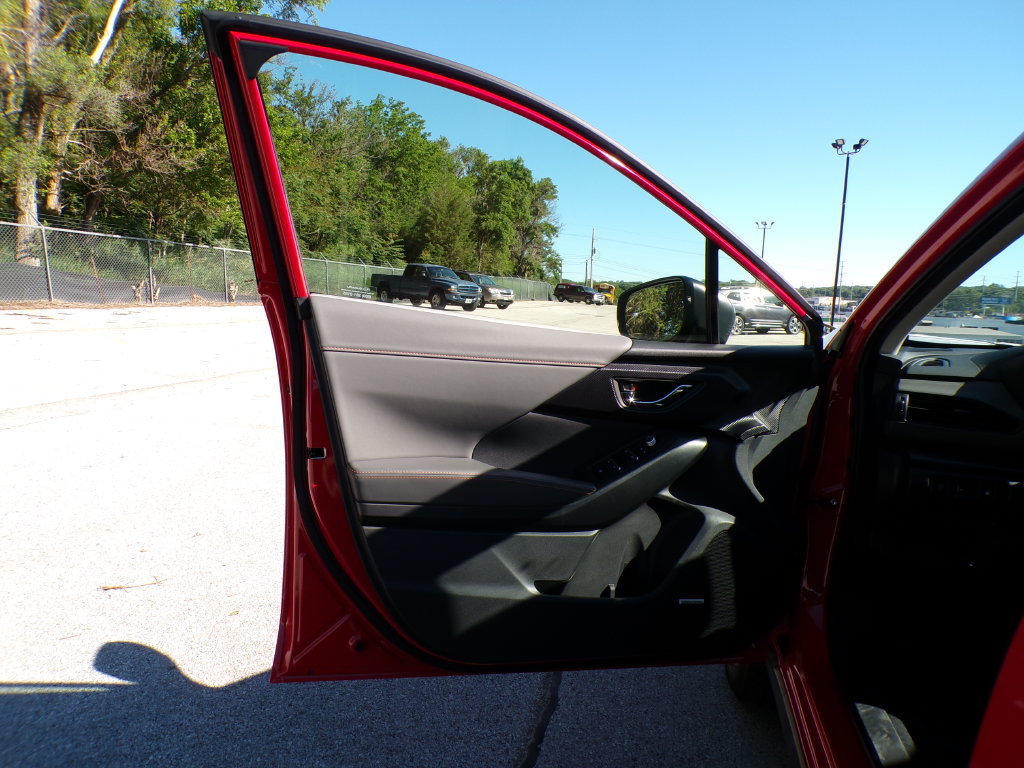 New 2026 Subaru Crosstrek 2.5i Limited w/ Crosstrek Mirror Package AWD/4WD image 21