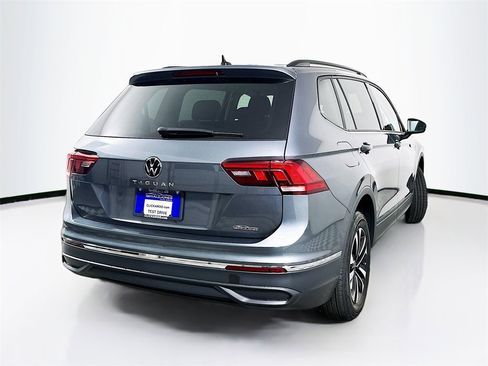 Used 2024 Volkswagen Tiguan S image 7