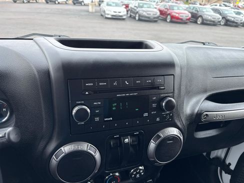 Used 2017 Jeep Wrangler Sport w/ Quick Order Package 24S image 16