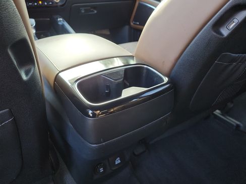 Certified 2021 Kia Telluride SX w/ SX Prestige Package AWD/4WD image 16