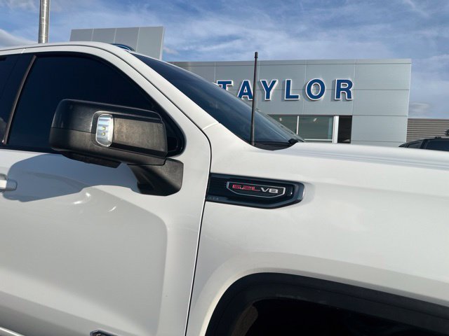 Used 2021 GMC Sierra 1500 AT4 w/ AT4 Premium Package AWD/4WD image 8