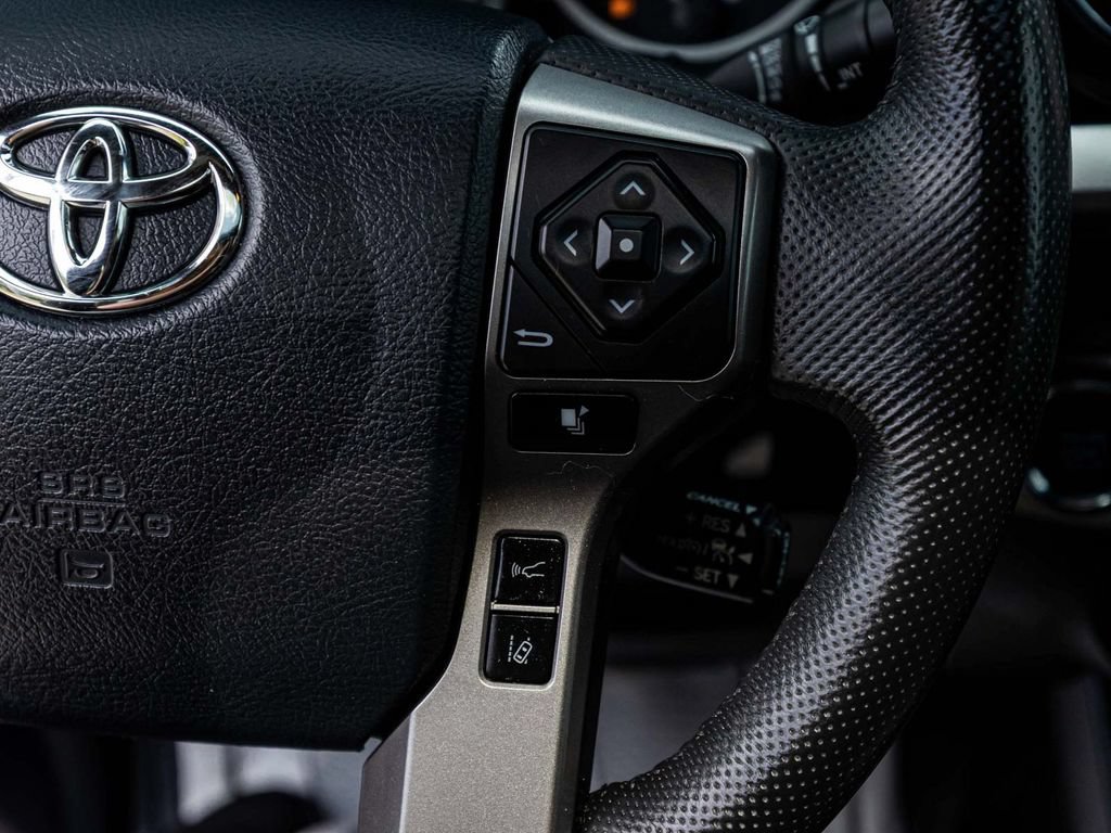 Used 2020 Toyota Tacoma Limited AWD/4WD image 26