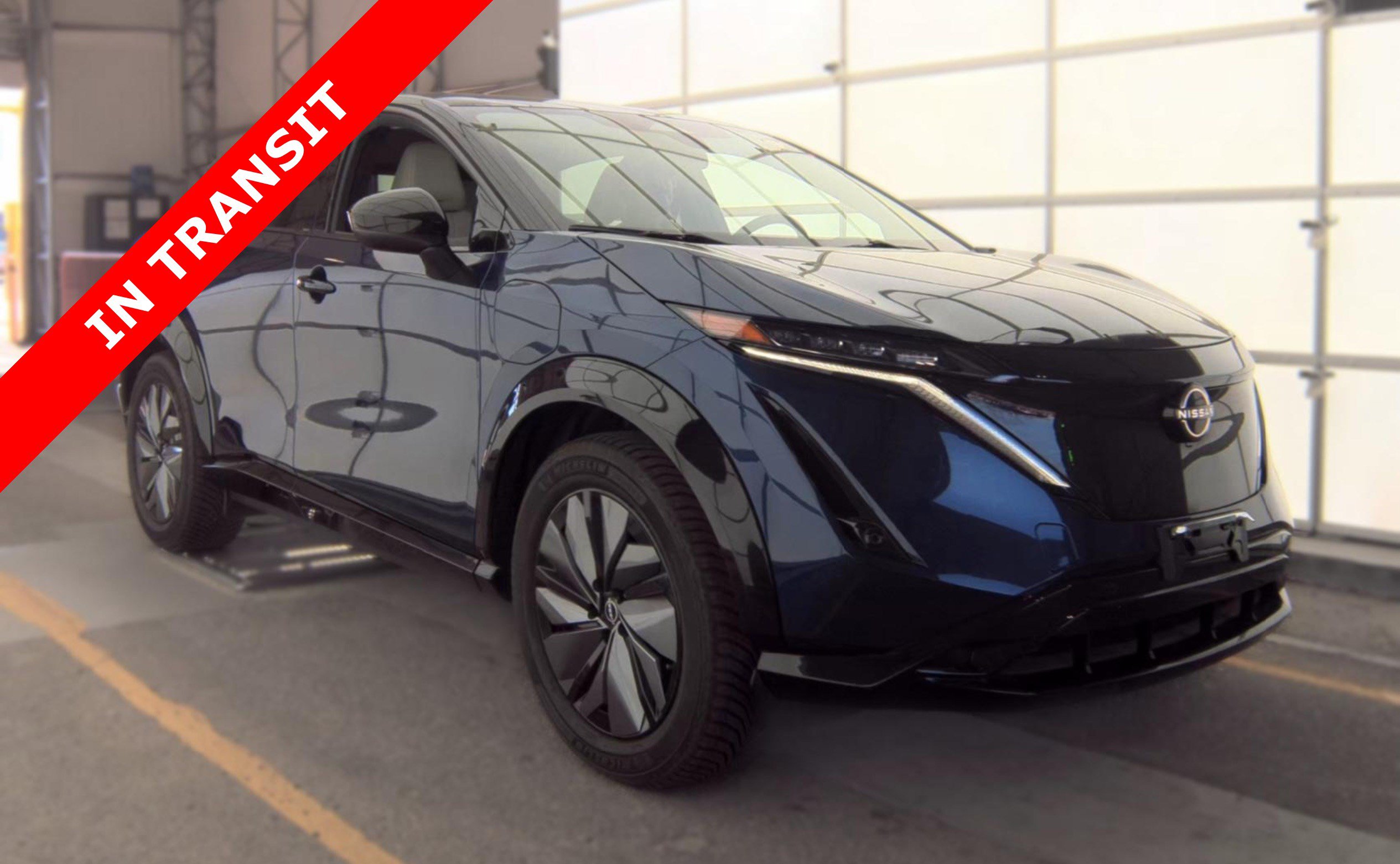 Used 2024 Nissan Ariya AWD image 5