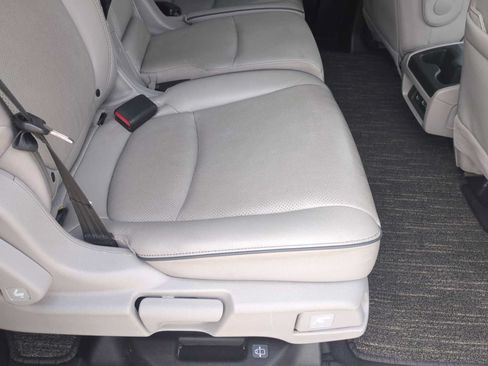 Used 2022 Honda Odyssey Elite image 26