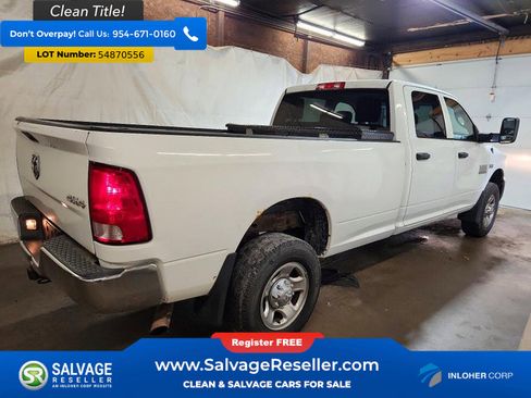Used 2014 RAM 2500 Tradesman w/ Chrome Appearance Group AWD/4WD image 4