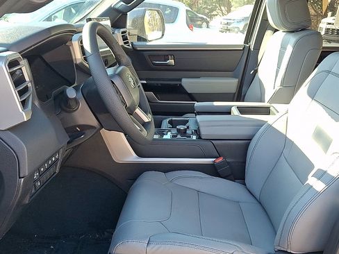 New 2026 Toyota Tundra Limited AWD/4WD image 11