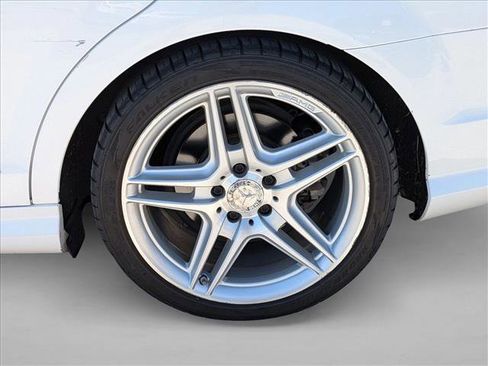 Used 2013 Mercedes-Benz C 250 Sedan image 21