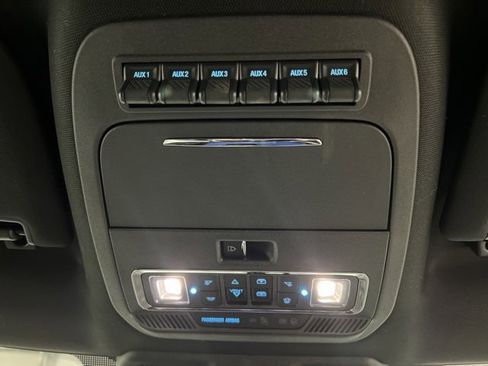 Used 2024 Ford F350 Platinum image 42