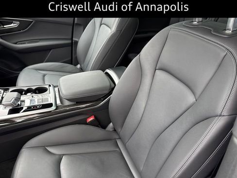 Certified 2025 Audi Q7 3.0T Premium w/ Convenience Package image 22
