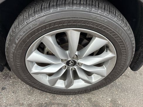 Used 2021 INFINITI QX50 Luxe w/ Accent Package image 27