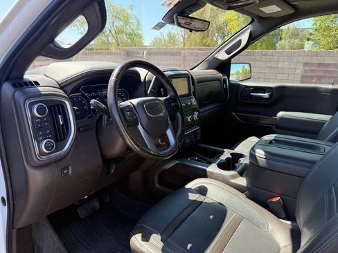 Used 2019 GMC Sierra 1500 Denali w/ Denali Ultimate Package AWD/4WD image 15