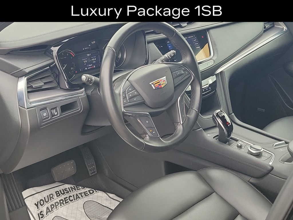 Used 2022 Cadillac XT5 Luxury AWD/4WD image 8