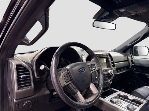 Used 2020 Ford Expedition XLT w/ FX4 Off-Road Package image 9