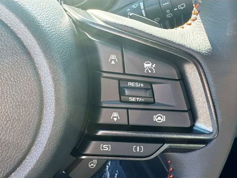 New 2026 Subaru Crosstrek 2.5i Limited AWD/4WD image 9