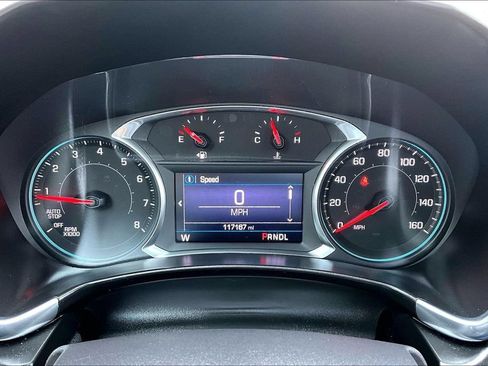 Used 2019 Chevrolet Equinox LT AWD/4WD image 13