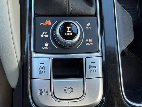 Used 2021 Kia Telluride EX w/ EX Premium Package AWD/4WD image 32