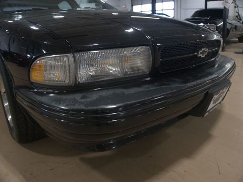 Used 1994 Chevrolet Impala SS image 9