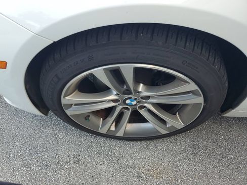 Used 2013 BMW 328i xDrive Sedan AWD/4WD image 4