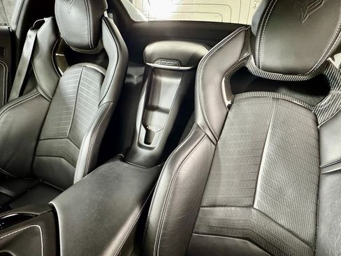 Used 2021 Chevrolet Corvette Stingray Preferred Conv w/ Z51 Performance Package image 31