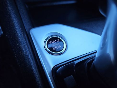 Used 2025 Nissan Altima 2.5 SV image 19