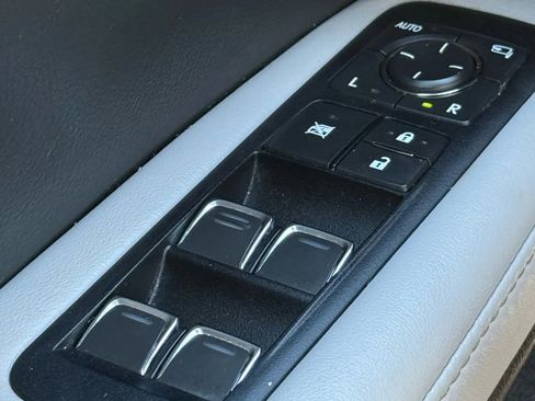 Used 2017 Lexus RX 350 AWD w/ Premium Package image 29