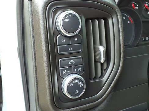 Used 2021 GMC Sierra 2500 4x4 Crew Cab w/ Convenience Package image 20