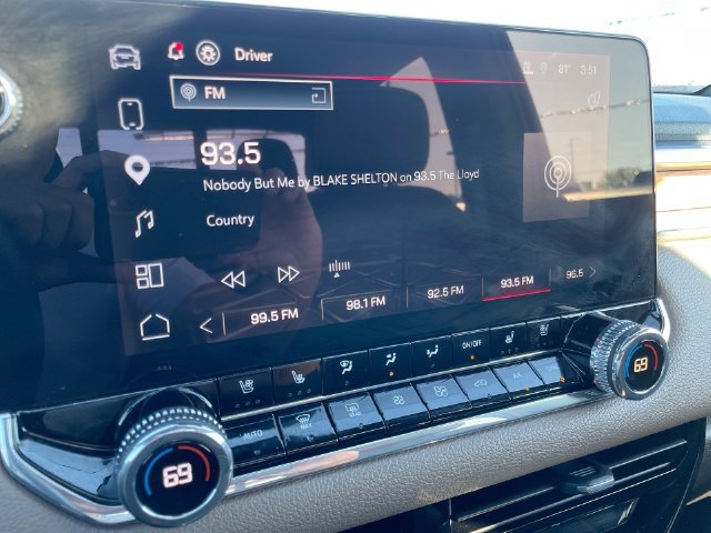Used 2024 GMC Canyon Denali AWD/4WD image 19