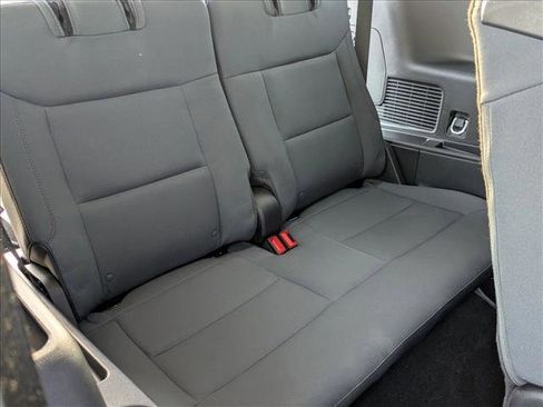 Used 2025 Ford Explorer Active image 19