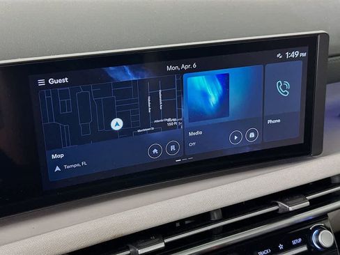 Used 2025 Hyundai Tucson Limited image 17