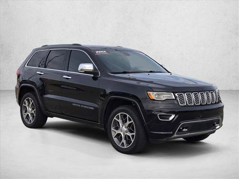 Used 2020 Jeep Grand Cherokee Overland image 3