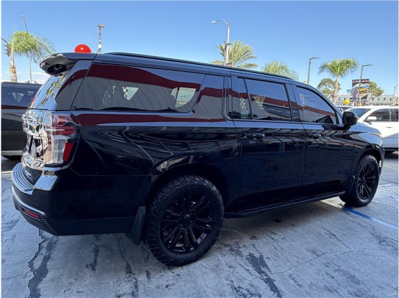 Used 2022 Chevrolet Suburban RST w/ Max Trailering Package AWD/4WD image 24