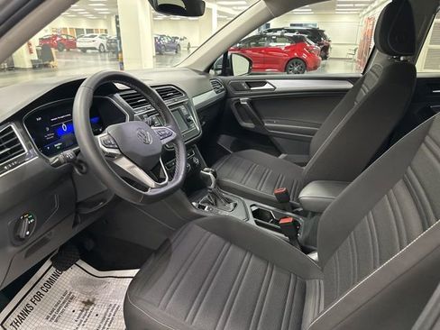 Used 2024 Volkswagen Tiguan S image 9