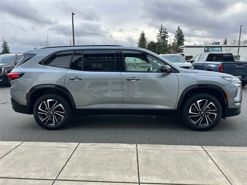 New 2026 Buick Enclave Sport Touring image 6