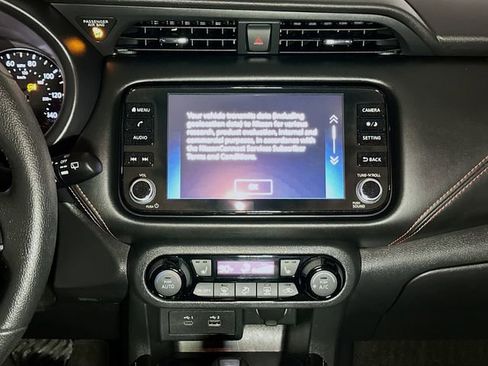 Used 2023 Nissan Kicks SR w/ SR Premium Package image 12