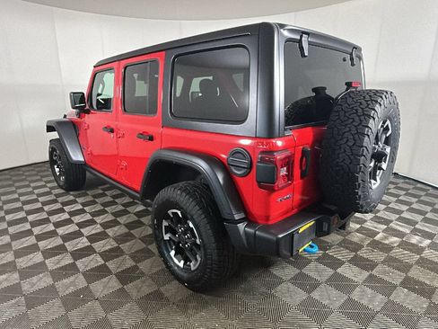 Used 2024 Jeep Wrangler Unlimited Rubicon 4xe AWD/4WD image 5