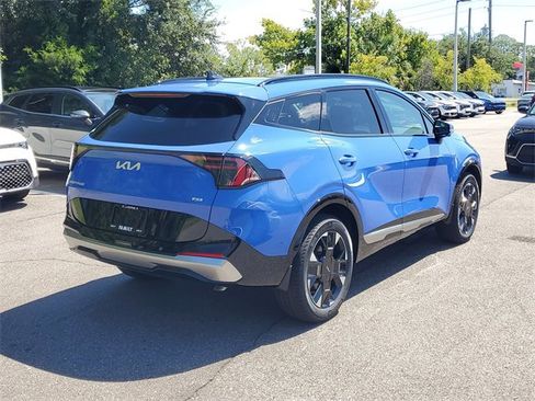 New 2026 Kia Sportage SX image 8