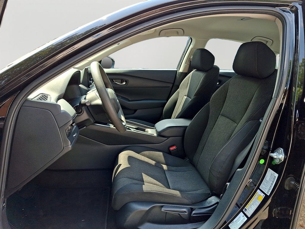 Used 2024 Honda Accord LX image 14