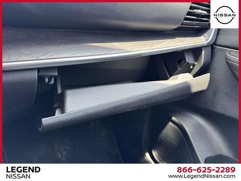 Certified 2023 Nissan Rogue Platinum AWD/4WD image 27