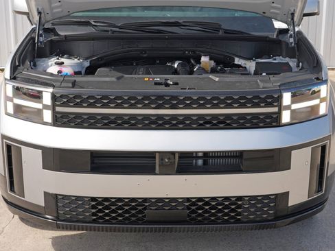 Used 2025 Hyundai Santa Fe Calligraphy image 7