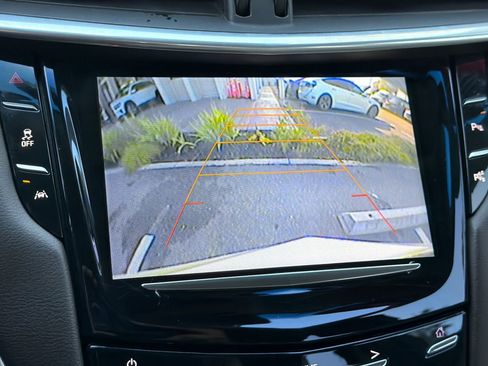 Used 2015 Cadillac XTS Luxury w/ Driver Awareness Package image 23